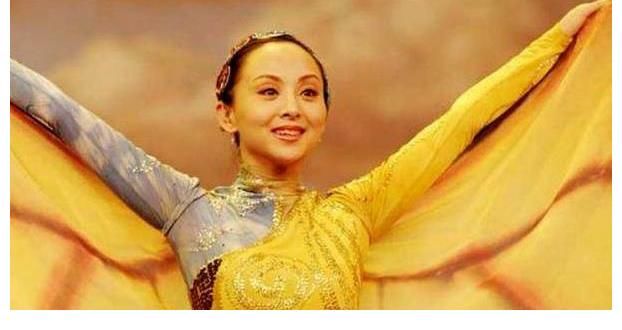 杨丽萍|邰丽华：千手观音领舞聋哑女孩，被富豪追求8年，如今怎样了？