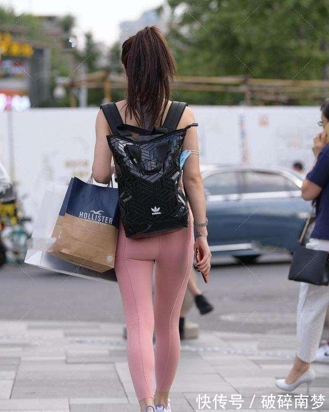 a495 优雅洋气的打底裤装扮洒脱不俗,唯美清新感十足,纯净自然!