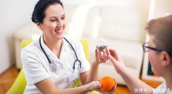 糖尿病患者:5种食物是“升糖王”,管不住嘴,胰岛素也救不了你