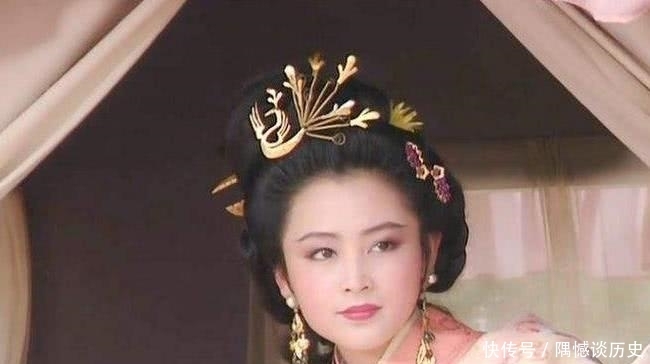 啥意思|俗语“男抖穷,女抖贱,手不扶碗霉三代”,啥意思?你抖腿吗?