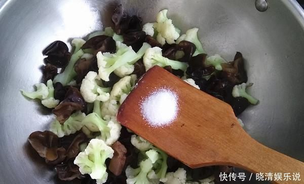 菜花|白头发多的人,常吃这种天然“乌发剂”,头发乌黑、延缓衰老