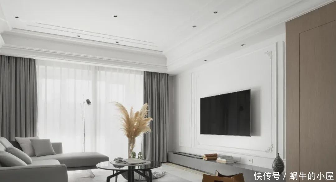 现代极简融合古典元素,成就别具一格的低奢空间