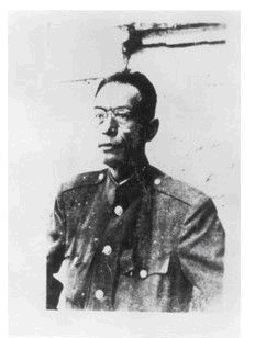 大洋|我军排长给一厨子两大洋,并让他赶快回家,没想到他是国军副司令