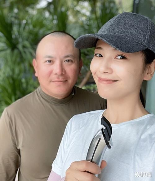 杨幂因“漫画腰”道歉，刘涛打破沉默上线发声，畸形审美该结束了