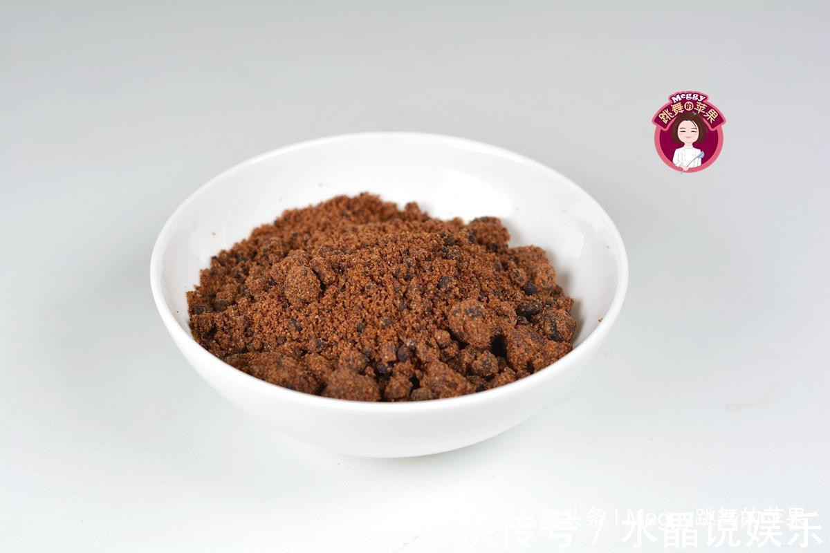 很多女人都爱吃的一道菜，和红糖同炖很抢手，经常吃能排污补元气