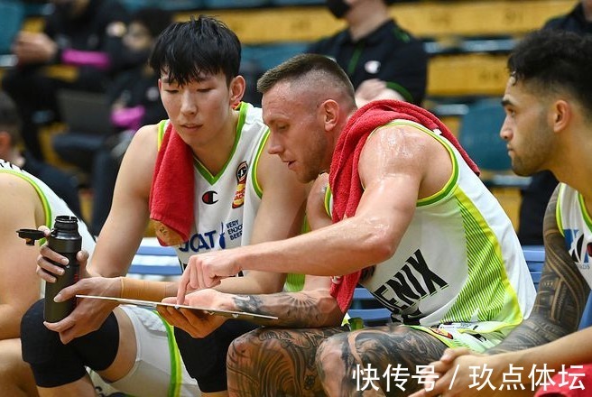 nbl|周琦变“周疯狂”,2方面能力超越姚明,NBL已然成为开胃菜