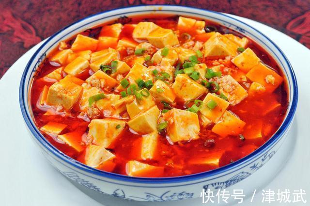 萝卜和它一起炖，味道特别鲜！热腾腾端上桌，营养下饭，吃完暖和