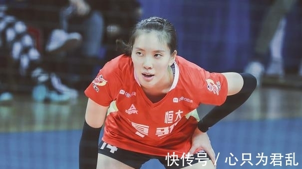 集训队|中国女排冠军之一!两次都落选集训队!为何前主帅郎平不重视她