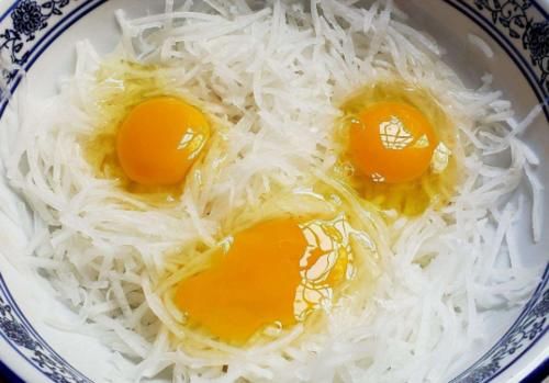  窍门|炸萝卜丸子，牢记“2放2窍门”，丸子外酥里嫩，教你正确做法