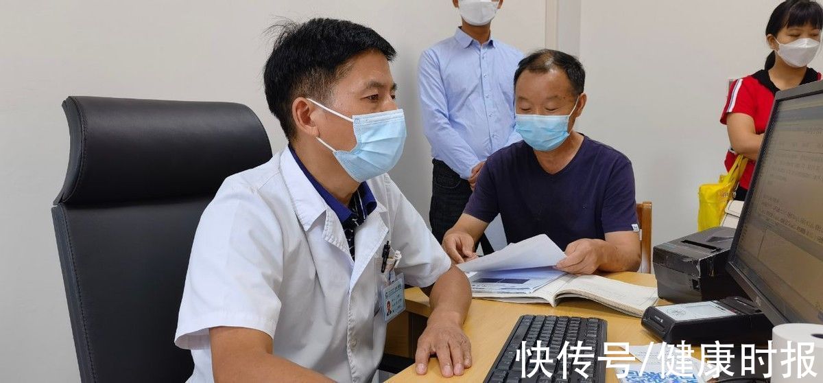 武汉市第六医院|国庆不休的中国医生：在医院4天走了8万步