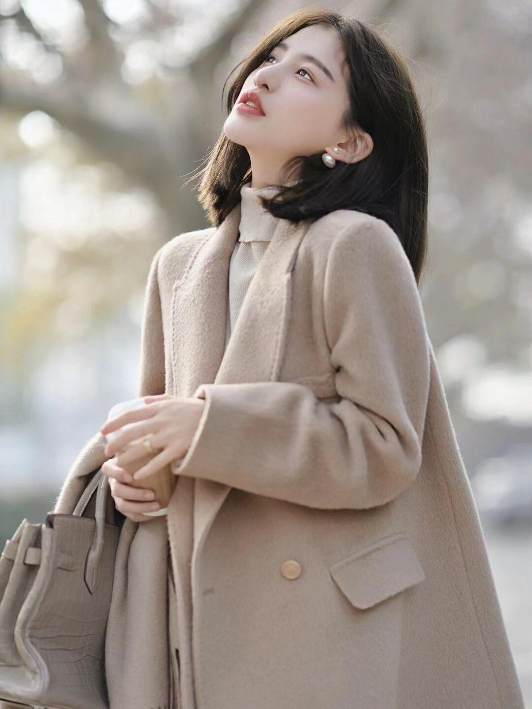 大衣 优雅女人最爱的“大衣”,你衣橱里有几件?成为时髦精不是梦