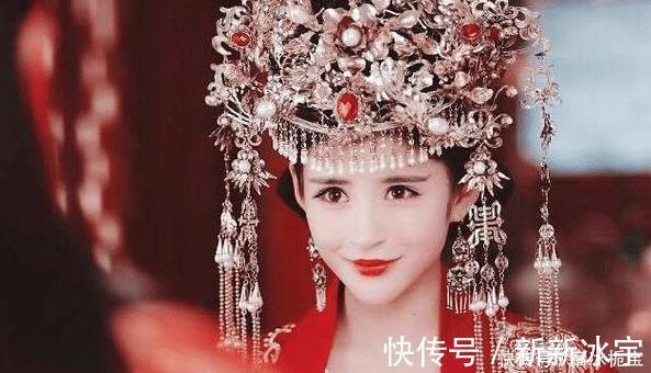 古装|现在的古装新娘的造型都是一顶发冠了事，越来越没有杜冰雁的韵味