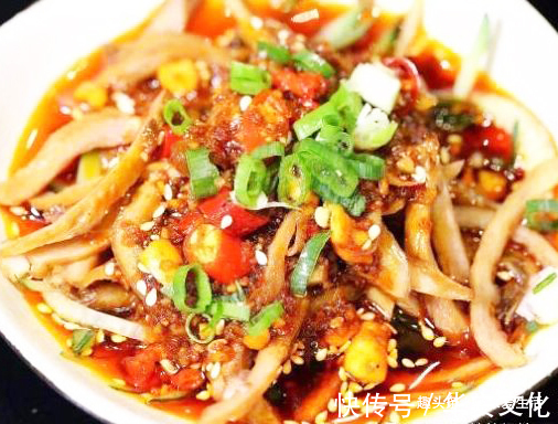 美味爽口的几道家常菜，荤素搭配好吃不腻，简单营养，上桌抢着吃