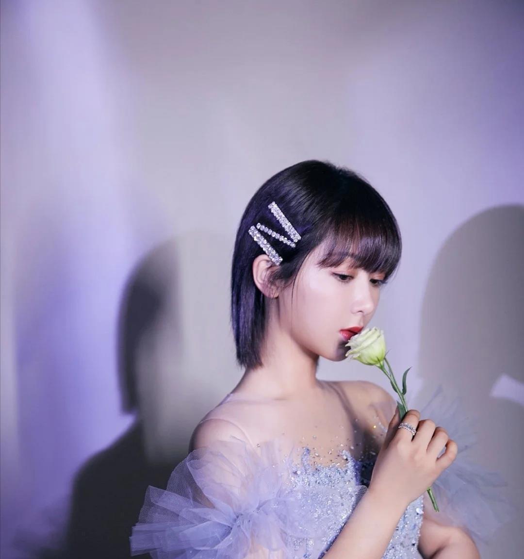 姐妹|你适不适合披头发,主要看这些部位,发际线很关键