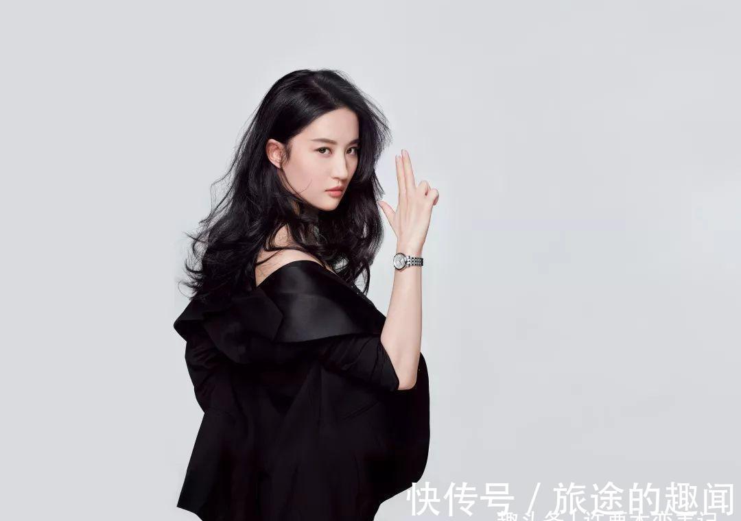 更上一层楼 女人戴“手镯”还是“手表”好看?三个理由告诉你,戴错很尴尬!