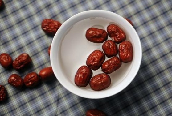红枣|医生警告3种人吃红枣,真的不养生,相当于在“吃命”