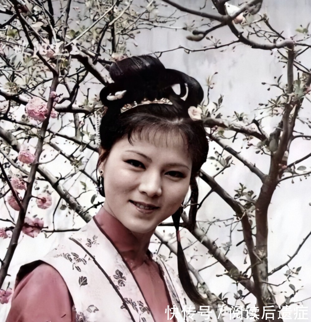 王夫人最怕贾政骂宝玉,为何主动提及,导致宝玉被训斥?