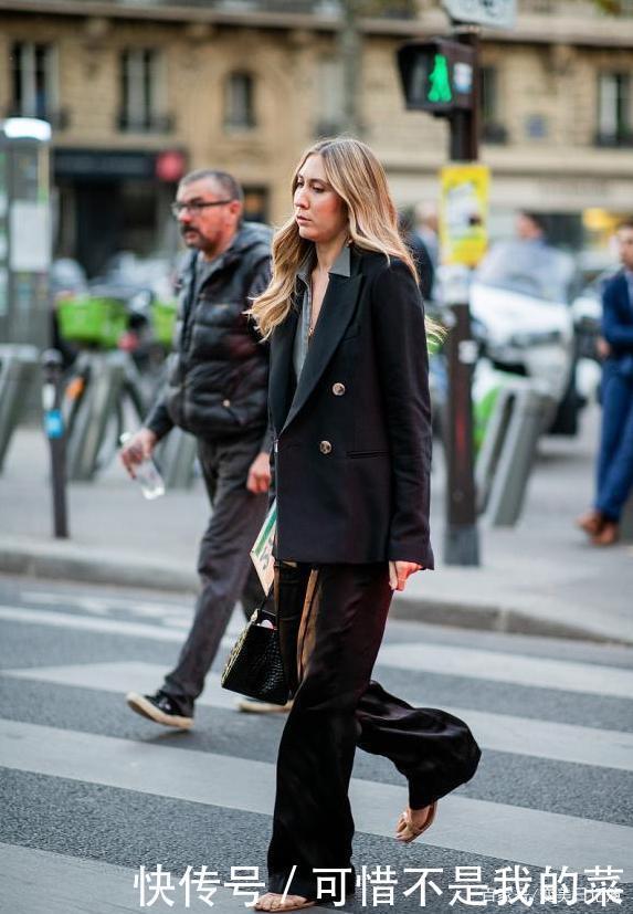 衣服不在多、关键在配色,今秋流行这3种配色单品,穿对了才时髦