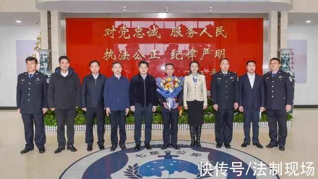 英模|市领导走访慰问桂林公安英模
