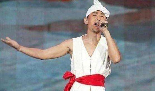 从身价千万到“伪造农民身份”，被揭穿谎言后的阿宝，现状如何