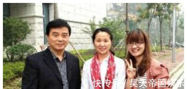 黃菡離開(kāi)合作6年的《非誠(chéng)勿擾》,孟非淚灑舞臺(tái),她后悔嗎