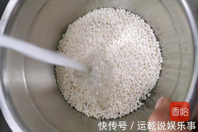 m一次就能成功的蒸米糕,好吃到转圈圈,家中有锅的都能做