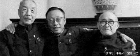 晚年|晚年溥仪游览故宫，遇到一个人后脸色大变，令陪伴的友人惊奇！