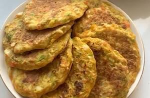 健康早餐菜谱,娃娃菜鸡蛋饼,简单美味营养,适合夏天,吃不够