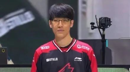 选手|LOL各大赛区转会期大戏即将开演！
