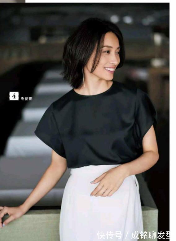 一繁一简|别再说黑色单品老气单调,穿对了时尚又显瘦,经典大气又不会过时