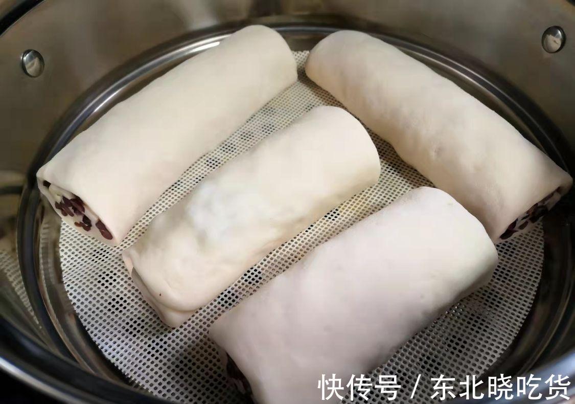 晚上睡前蒸一锅，第二天早餐就有了，层层都是料，比面包都好吃！