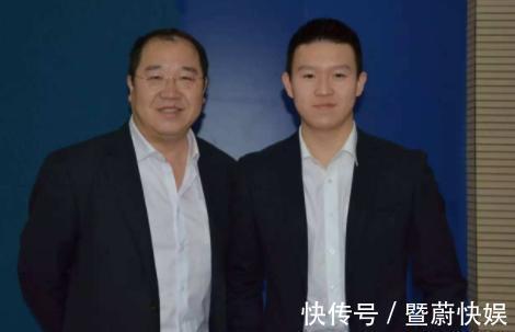冰球@同为英达的儿子,一个年薪98万为国争光,一个31岁成“反面教材”