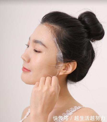 毛孔 婚后爱护肤的女人,当你能主动避免这3个雷区时,肤质会白皙细腻!