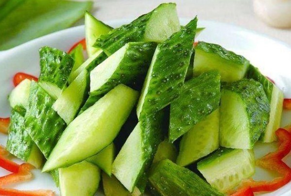黄瓜|黄瓜的4大禁忌，吃对了才有益健康，吃错还有患癌的风险