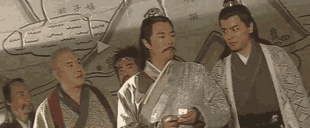  朱元璋|金庸的倚天屠龙记中，有一个人写漏了，此人出现可能就没赵敏了！