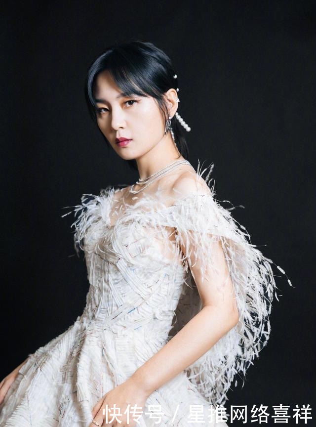 女星|金鹰节晚会频登热搜,各大女星礼服成亮点,各有千秋魅力十足