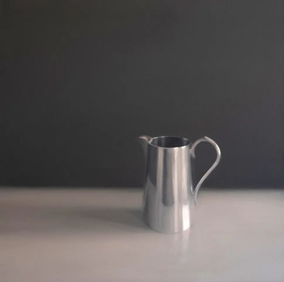 孤独感#柔和的光影和质感,她的静物画散发着一种孤独感!