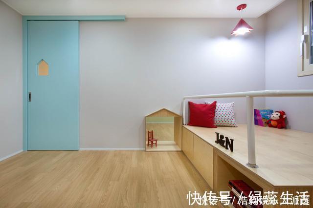 储物柜|一家3口的低欲望生活，客厅不摆沙发卧室不买床，反而越住越舒服