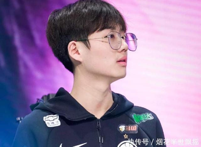 可耻|可耻！小乐言以身试法排位公然卡Bug，网友怒了