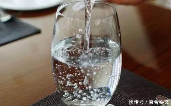 日本人公開5大長壽訣竅，第5是喝水，第1是什么，多數人猜不到