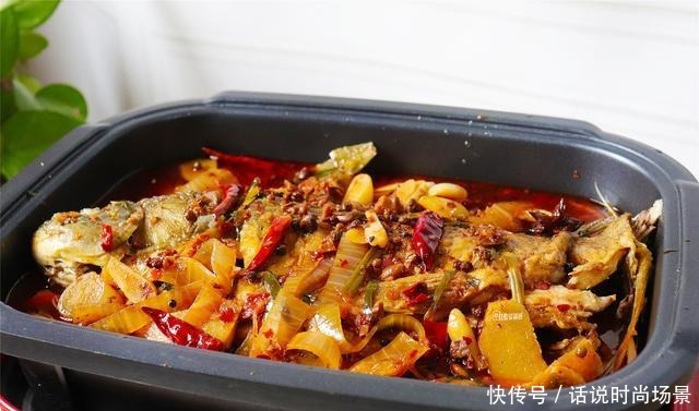天冷了教你在家做香辣鱼火锅,鲜嫩入味,成本不到40元
