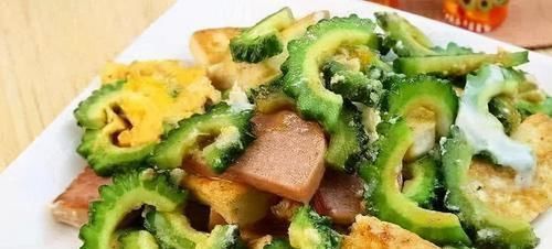 苦瓜|每天可以坚持吃3种食物，营养丰富、延缓衰老，好吃又不贵！