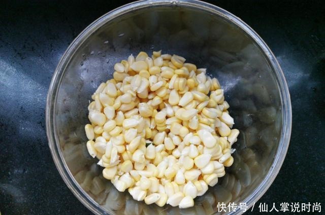  做法|外面卖的玉米汁为什么好喝原来只加清水还不够，分享正确做法