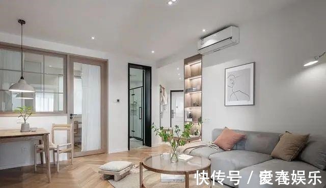 茶几|65㎡的奇葩小户型,刚进门就惊艳了,温馨通透又有格调