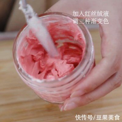 奶酪|ins风油画爱心早餐吐司，心中有爱，每天都是七夕