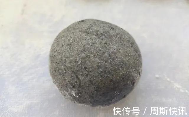 补钙|比牛奶更补钙的食材，做成馒头香软有嚼劲，孩子爱吃