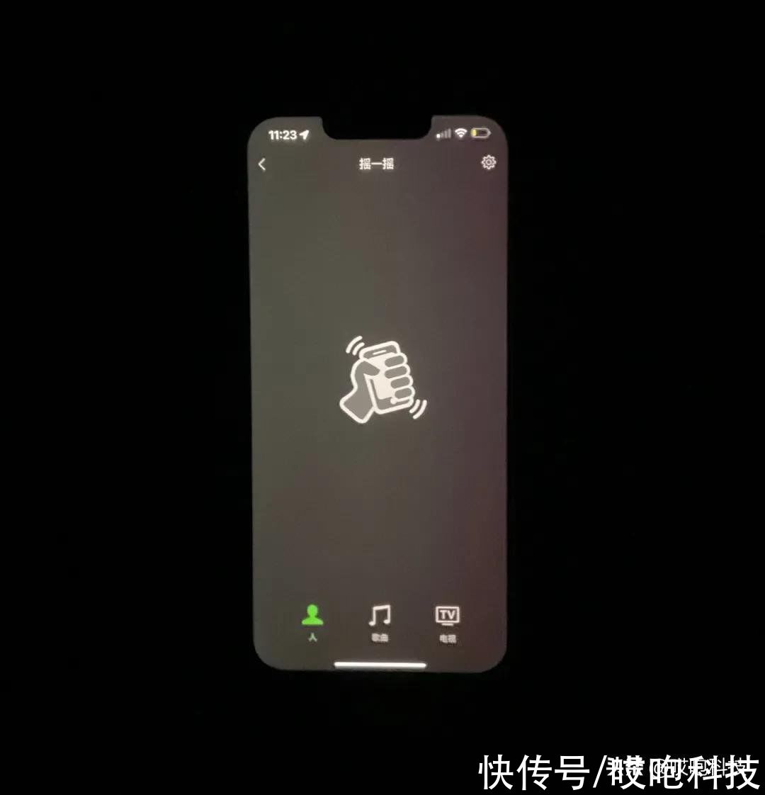 马赛克|iPhone 13 继续翻车，问题越来越多了...