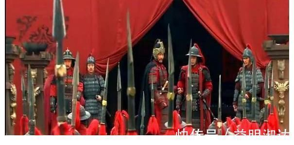 金兀术!此人枪法精湛,比陆文龙更狠,打得岳家军高挂免战牌,后自刎而亡