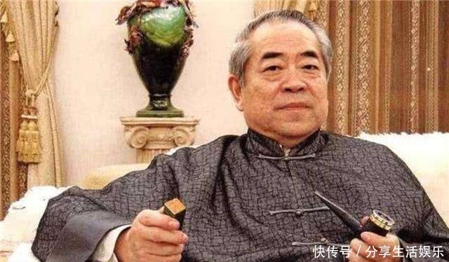 女儿|为爱情奋不顾身的范曾,宁与女儿绝交,也要把别人的儿子当亲儿子