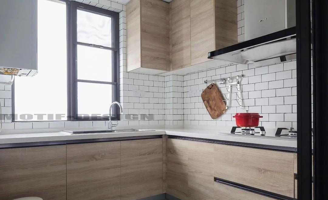 原木色|135㎡现代北欧风,一不小心在朋友圈火了,大家都一脸的羡慕!